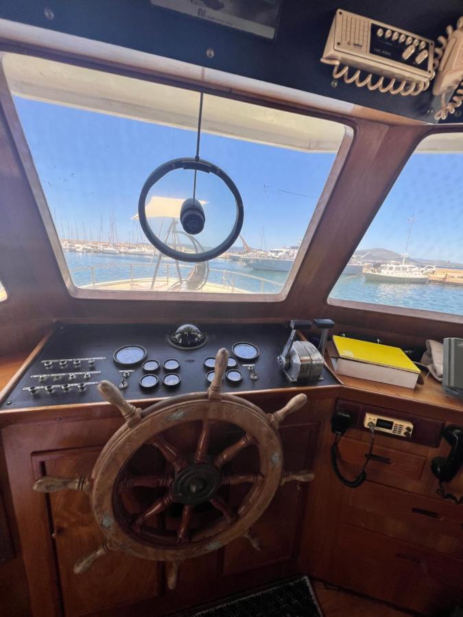Boat & Breakfast Alicudi Panzió Alghero Kültér fotó
