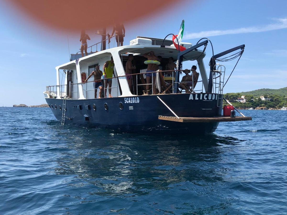 Boat & Breakfast Alicudi Panzió Alghero Kültér fotó